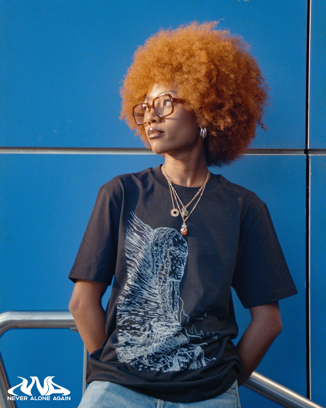 Image of T-shirt MORE HUMAN