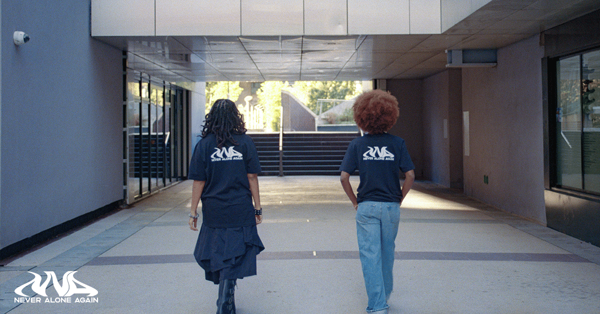 Image of T-shirt MORE HUMAN