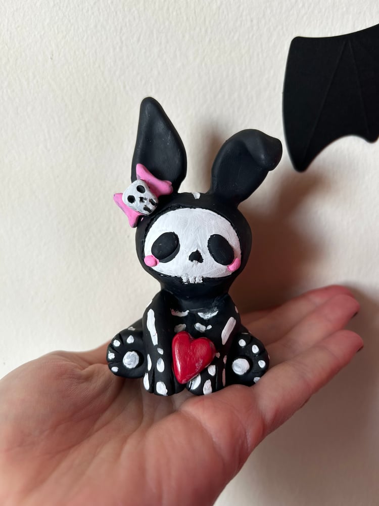 Image of Skeleton bunny figurine 