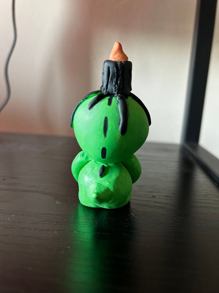 Image of Bookworm Pudge figurine