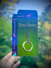 Image 2 of The Lord of the Rings: The Fellowship of the Ring (Leah Kellaway)