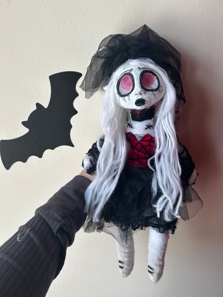 Image of Dahlia Goth