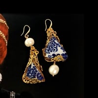 Image 2 of Vintage porcelain, freshwater pearl assymetrical earrings