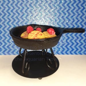 Image of Cast iron wax melt warmer/wax warmer/ tart warmer