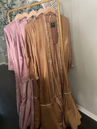 Image 3 of Anisa Abaya
