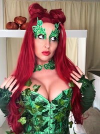 Image 15 of Enchanting Green Villain-Inspired Costume – Made to Measure