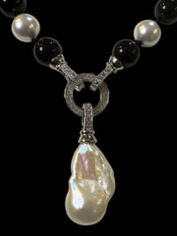 Image 2 of Onyx and Baroque Pearl Short Necklace 