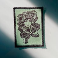 Medusa Portrait Aufnäher Bio Baumwolle