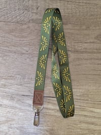 Image 2 of Legend of Zelda - Link Triforce Full Size Lanyard Strap