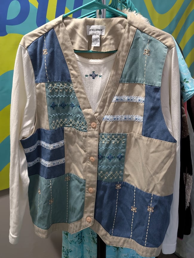 Vntg Alfred Dunner Embroidered Patchwork Vest Long Sleeve Shirt Sz L
