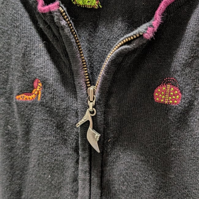 Vntg Christopher & Banks Embroidered Shopaholic Cardigan Sweater Sz L