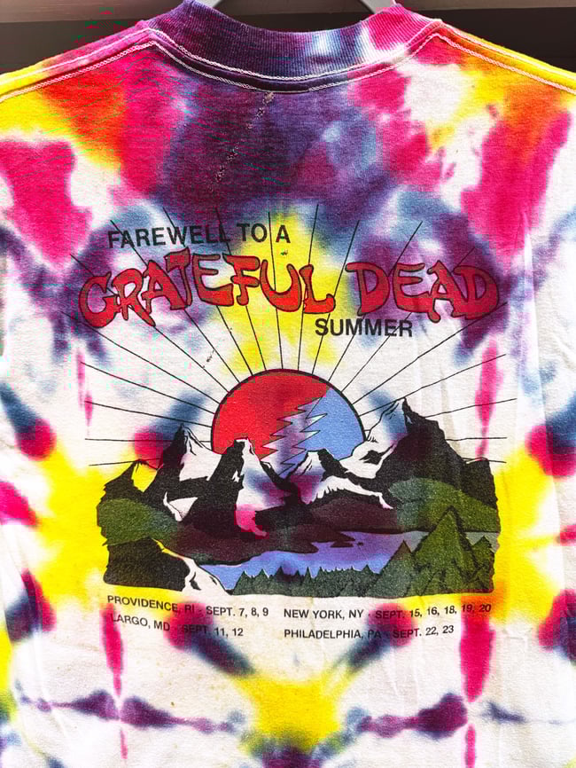 Grateful Dead 80s 'Wanted Dead and Alive ' - Size L