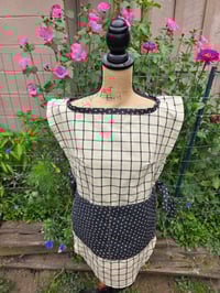 Image 8 of Cotton Kitchen Smock-Apron in Tan & Black