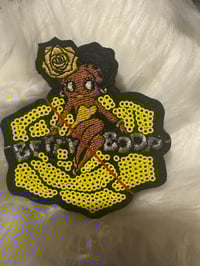 Betty Boop w/ rose yellow