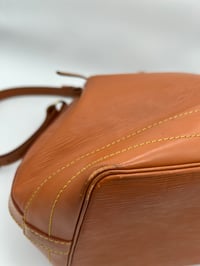Image 19 of Louis Vuitton Noè Bucket Bag Brown