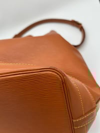 Image 22 of Louis Vuitton Noè Bucket Bag Brown