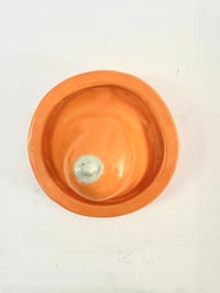 Image 1 of Borst aan de wand, oranje, nr 9