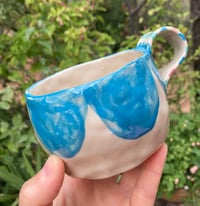 Image 4 of Bedroom Inside a Ceramic Mug