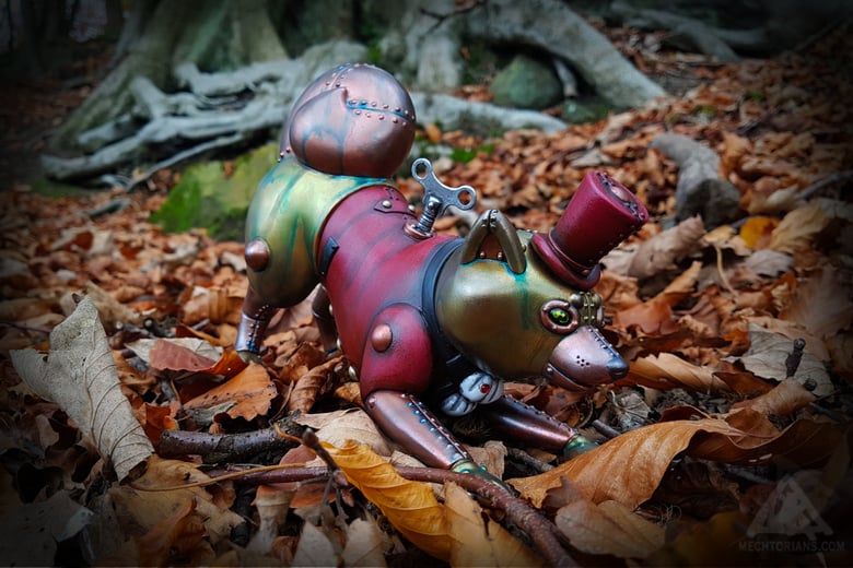 Image of Mugi Teaworthy - Painted Sofubi Vinyl Figure
