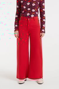 Image 1 of Pantalón vaqueros  rojo