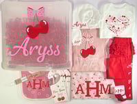 Image 4 of Custom Baby Gift Box