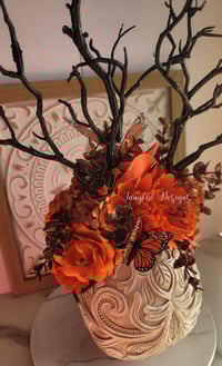 Image 4 of Monarchs and roses