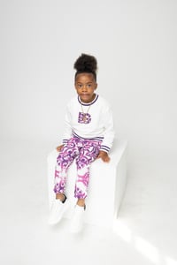 Image 1 of Cyrus Set