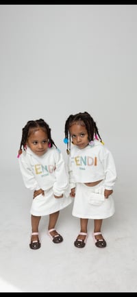 Image 3 of Milly Set