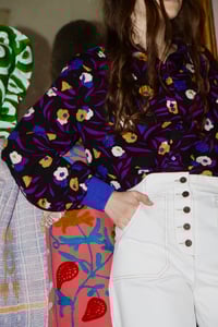 Image 3 of  Chemise Groovy Violette