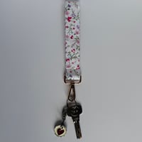 Image 3 of White Floral Wristlet