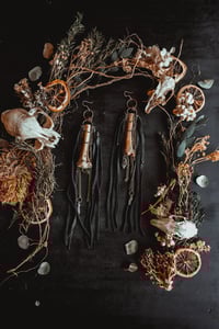Image 2 of Wilnd n bone