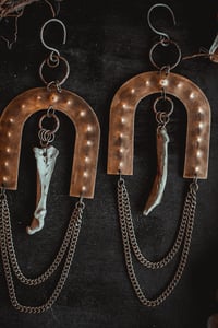 Image 3 of Brass arches 
