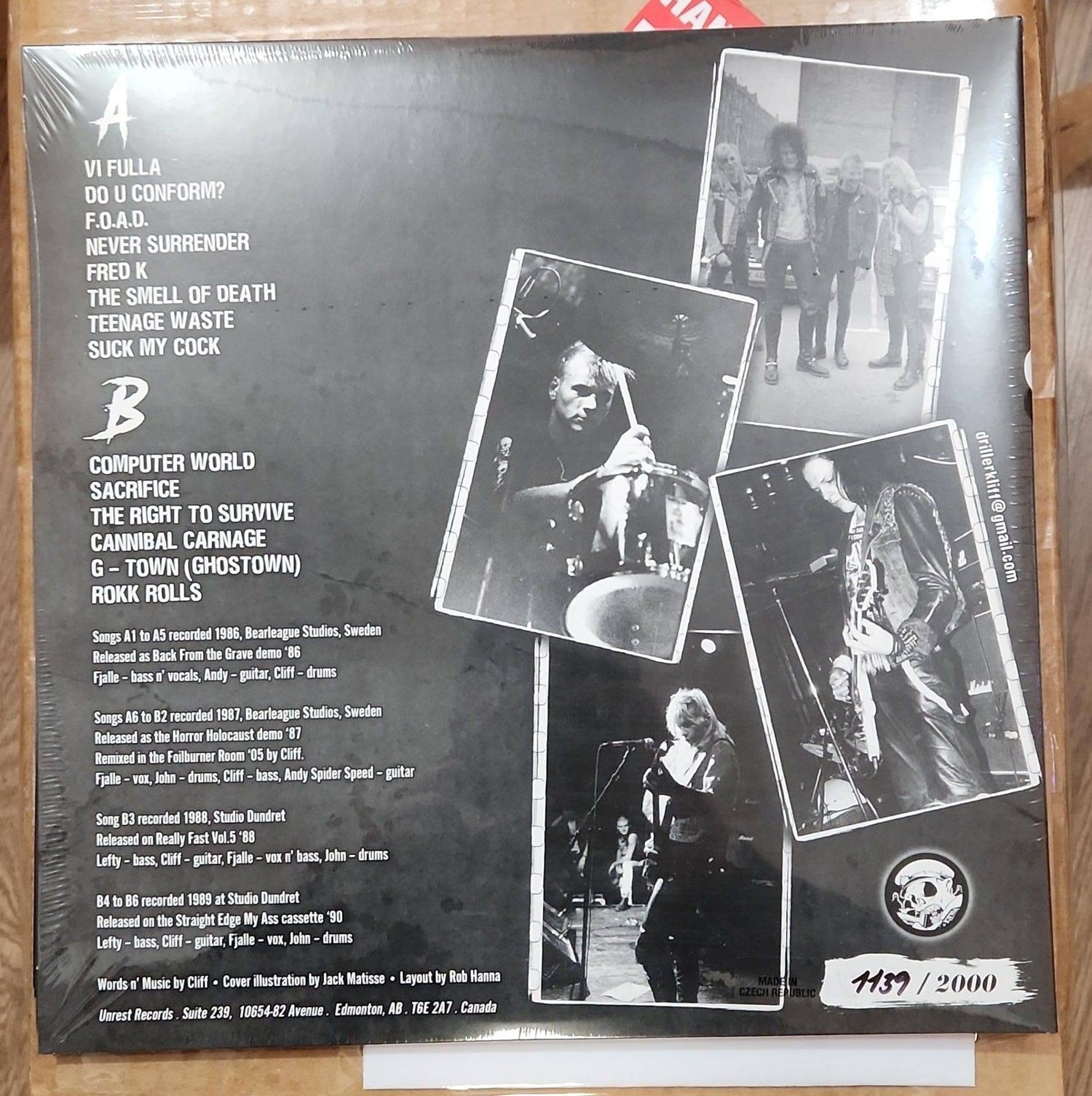Image of Black Uniforms - "Splatter Punx On Acid + ’82-83 Demos" 2xLp