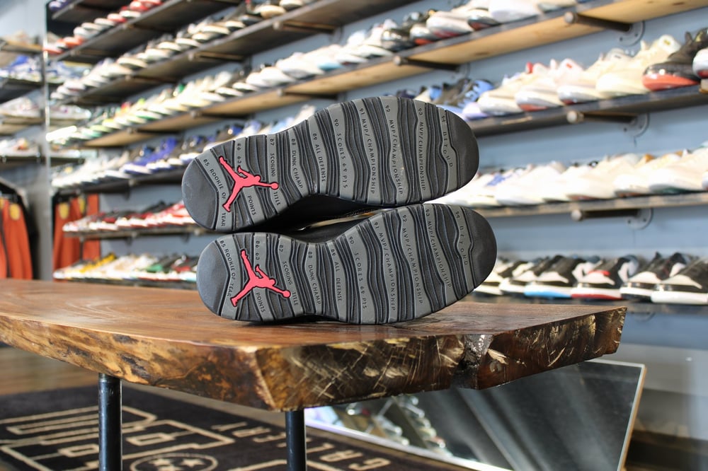 AIR JORDAN X (10) "Shadow" (2018)
