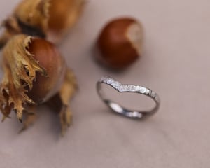 Image of Platinum, 2mm width band, Horn textured wishbone ring