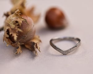 Image of Platinum, 2mm width band, Horn textured wishbone ring