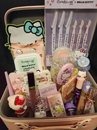 Image 6 of Hello Kitty Makeup Box Bundle 