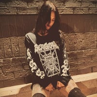 FACE STRETCHER LONGSLEEVE