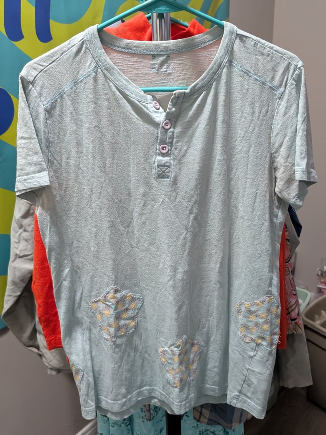 Upcycled Ice Blue Star Applique T-Shirt Sz S