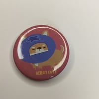 Image 1 of Berry cute mustikka pinssi