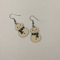 Image 1 of Lumiukko korvakorut