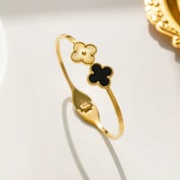 Flor bangle