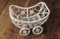 Image 5 of Blooming pram in different colors