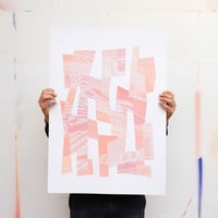 Image 2 of TOTEM MOIRÉ Orange + White