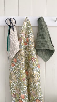 Image 3 of Torchon William Morris - Golden Lily