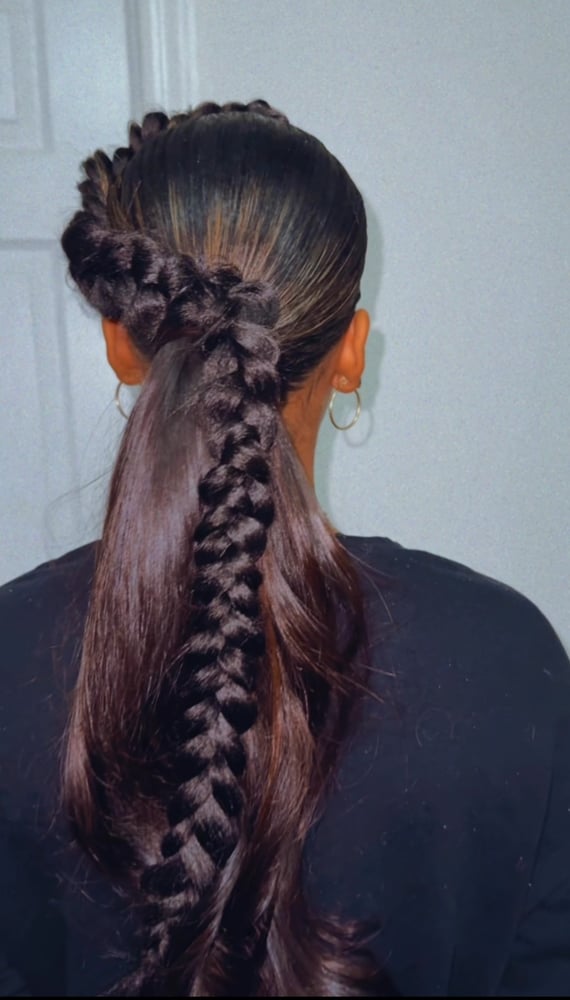 Image of Ponytails 