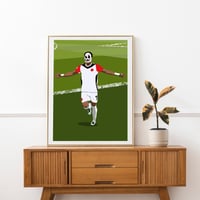 Image 1 of Omar Marmoush mit Maske