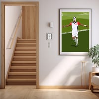 Image 3 of Omar Marmoush mit Maske