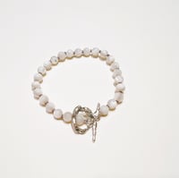 Image 4 of Mother of Pearl Baubble Bracelet