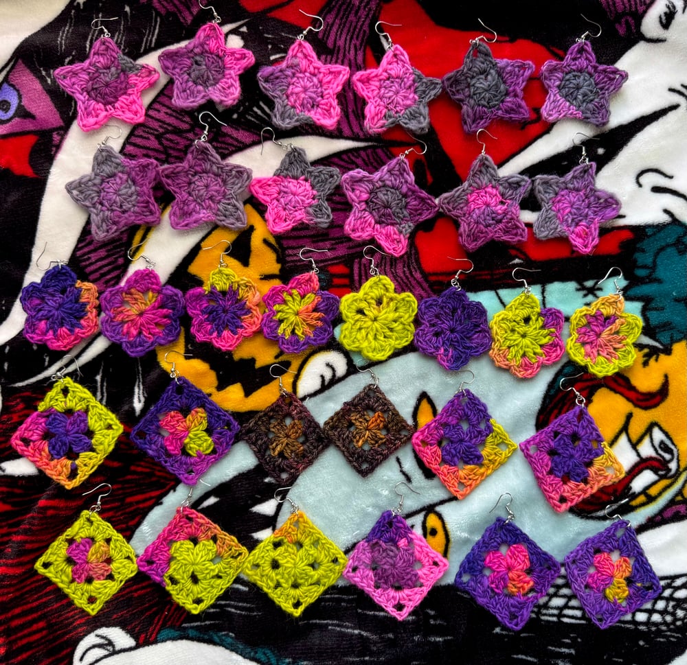 Image of GROOVY EARRINGS